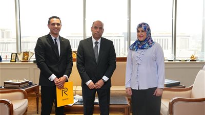 قصة نجاح جديدة.. مناشدة على فيسبوك تتحول إلى عقد عمل خلال 24 ساعة