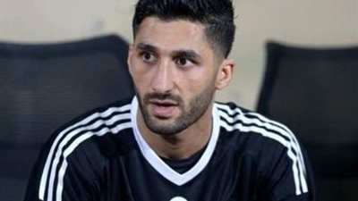 اعتقال حارس منتخب إيران السابق بعد انتقاده خامنئي.. هل يدفع رشيد مظاهري ثمن موقفه السياسي؟