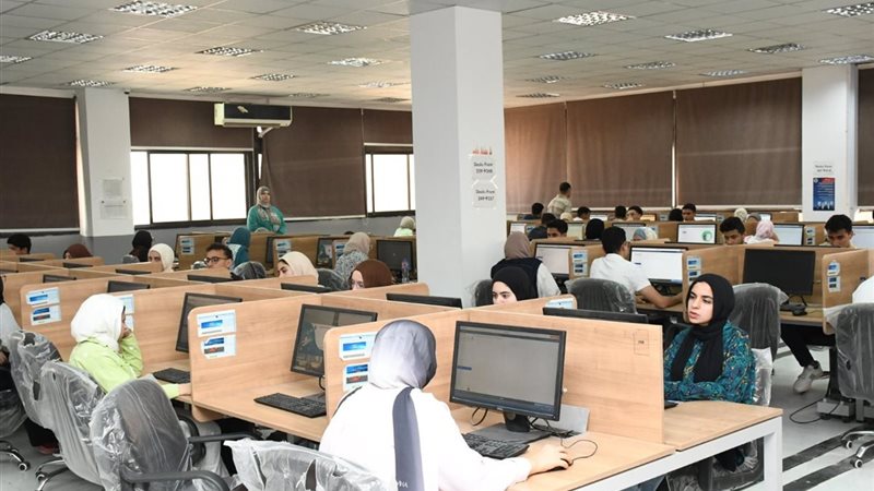 جانب من الاختبارات