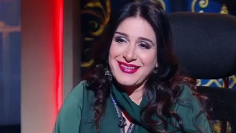  الفنانة ميرنا وليد