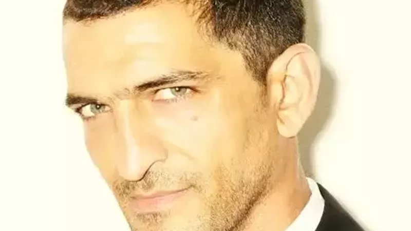 عمرو واكد