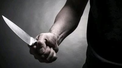 مأساة أسرية بالشرقية.. ابن يطعن والدته حتى الموت داخل شقتها