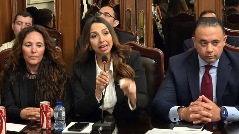 جانب من الحوار