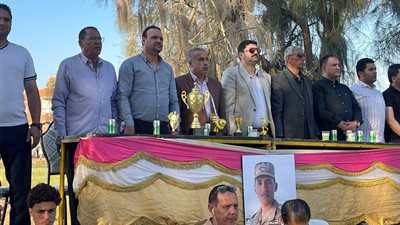 النائب محمد النبوي يتوّج بطل دورة «الكمال» الكروية بتمي الأمديد وسط حضور جماهيري كبير
