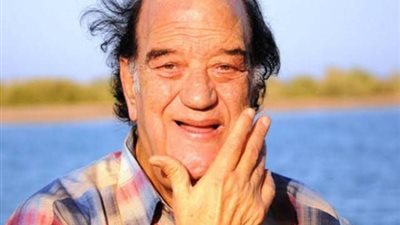 في ذكرى رحيل حسن حسني.. محطات في حياة جوكر الفن 