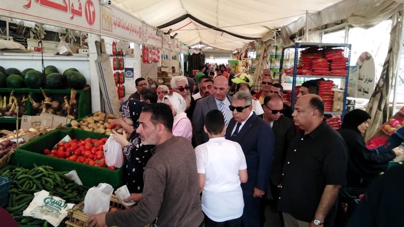 جولة المحافظ 