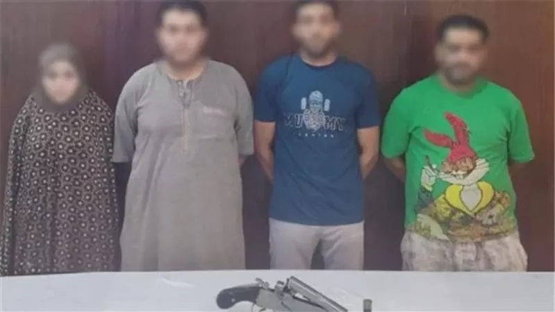 المتهمين