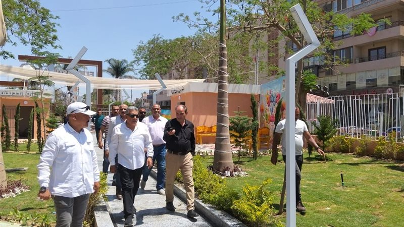 جولة بحديقة غرب المنصورة