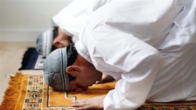 كيف تحقق الخشوع في الصلاة؟.. الأزهر يوضح الأسباب والوسائل وأقوال الفقهاء