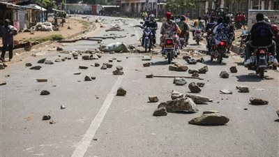 بين مطرقة المتمردين وسندان الوباء.. هجمات دامية تعرقل مكافحة الإيبولا في الكونغو