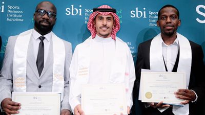 موسى الشمري يحصد ماجستير إدارة أعمال كرة القدم من معهد برشلونة