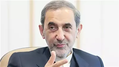 مستشار المرشد الإيراني: المقاومة قادرة على إغلاق هرمز وباب المندب