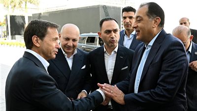 رئيس الوزراء: الدولة ماضية في تعزيز نمو القطاع الصناعي وزيادة المكون المحلي