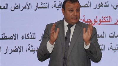 خبراء معهد التخطيط القومي يناقشون أدوات التحليل المهني للتقارير الاقتصادية الدولية