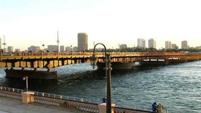 رفضوا خطبتها من حبيبها.. فتاة تنهي حياتها من أعلى كوبري قصر النيل 
