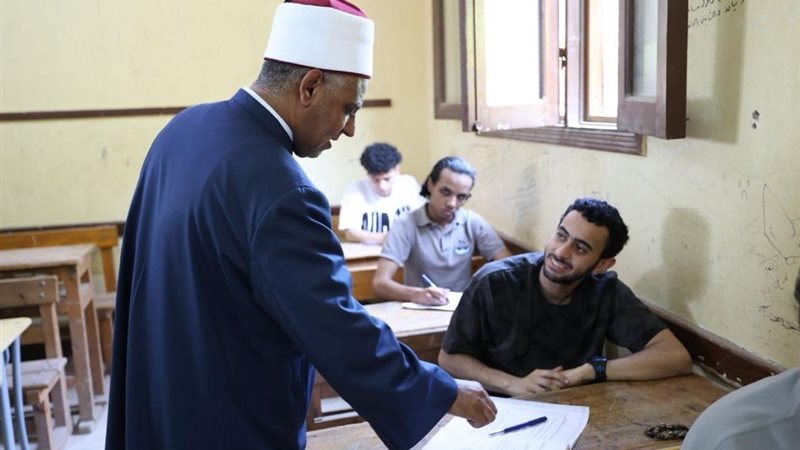 امتحانات الثانويه