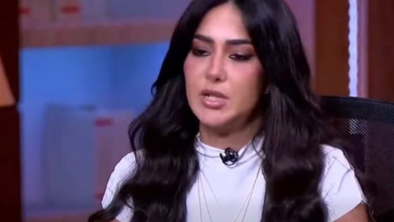 منة قطب، الناشطة