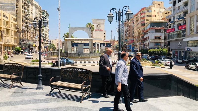 جولة المحافظ 