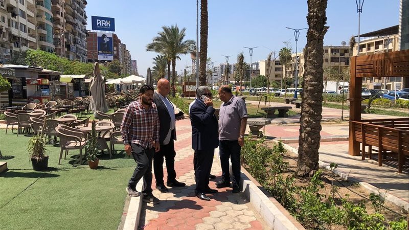 جولة بالحدائق 