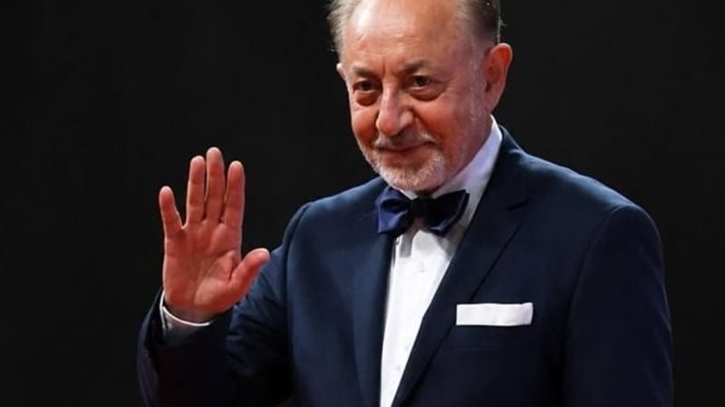 عبد العزيز مخيون