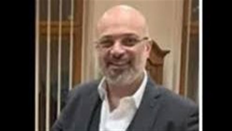 الطبيب المزيف