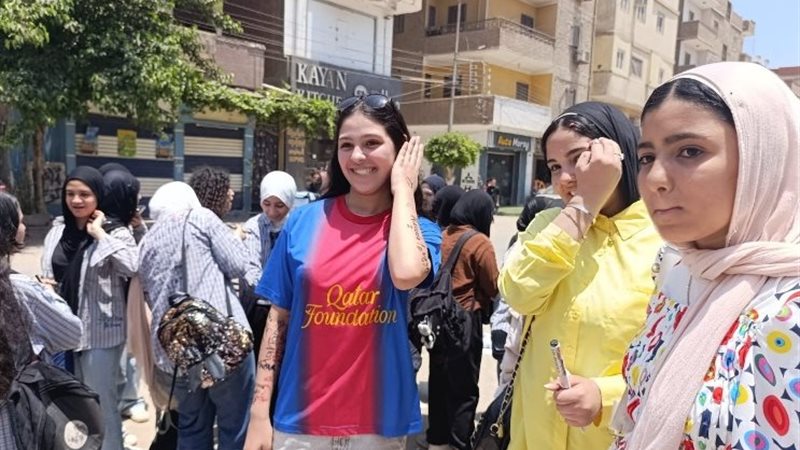 طلاب الشهادة الإعدادية