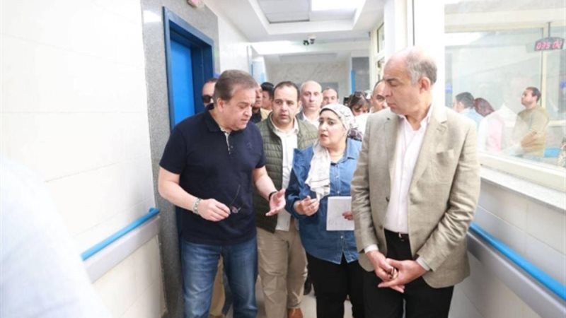 وزير الصحة يزور المنيا
