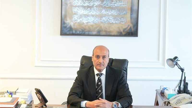 محافظ أسيوط 