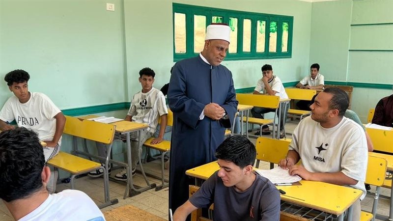 متابعة امتحانات الثانويه