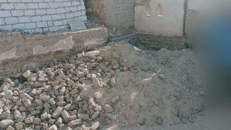 المقابر