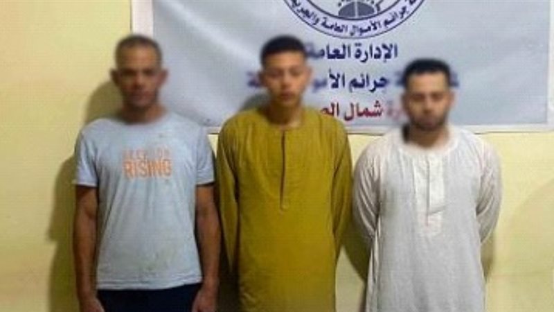 المتهمين