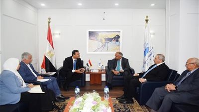 المركزي للتعبئة والإحصاء يبحث مع البنك الدولي دعم التعداد السكاني في 2027