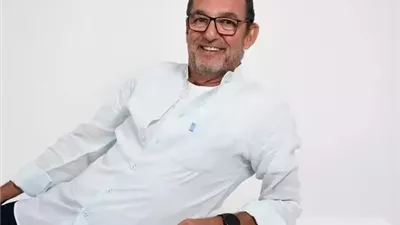 نقابة المهن التمثيلية برئاسة الدكتور أشرف زكي تنعى الفنان محمد مرزبان 