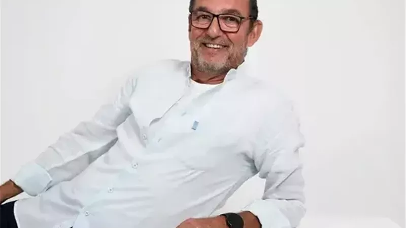 الفنان الراحل محمد