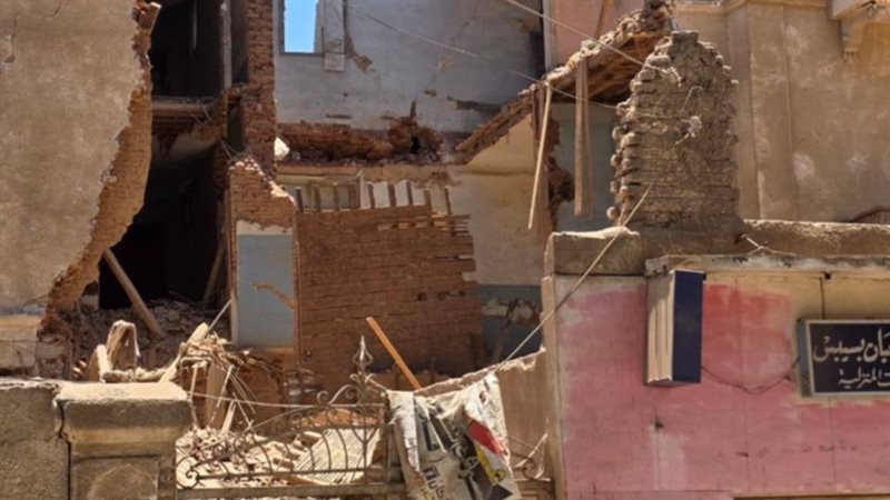 انهيار جزئي لمنزل