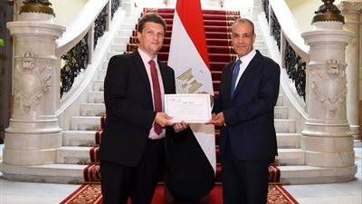 مصر تواصل دعمها الصحي لإفريقيا عبر قوافل طبية ناجحة في كينيا وتنزانيا