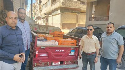 ضبط أكثر من نصف طن دواجن غير صالحة للاستهلاك الآدمي بمطعم شهير في الفيوم