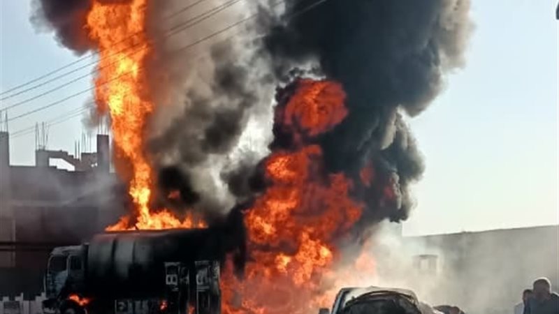حريق سيارة محمّلة