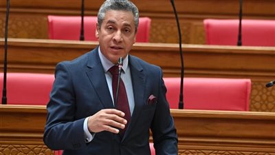 إمتى المواطن يحس بالفرق؟.. رضا عبد السلام يدعو لخفض البنزين بعد تراجع النفط عالميا