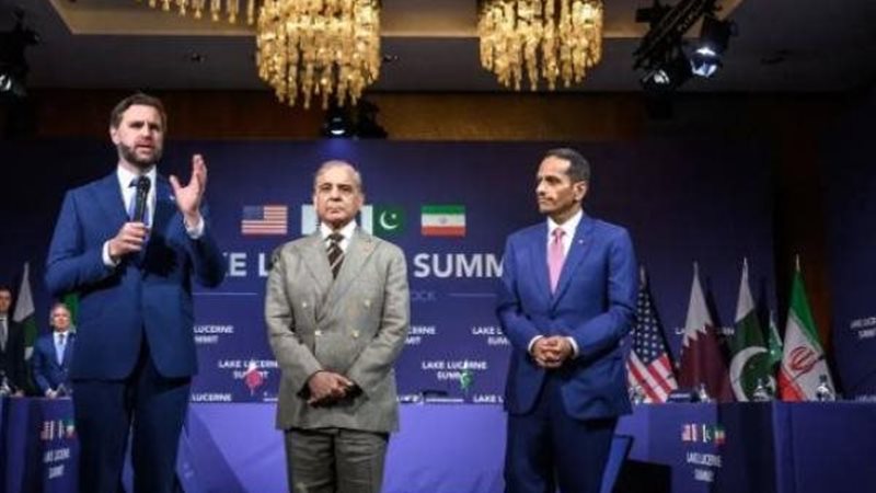 نائب ترامب ورئيس وزراء قطر ونظيره الباكستاني