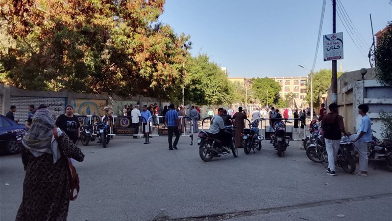 طلاب الثانوية العامة