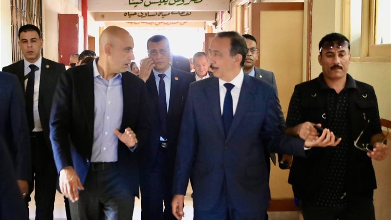 جانب من الزيارة