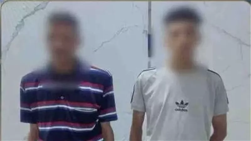 المتهمين