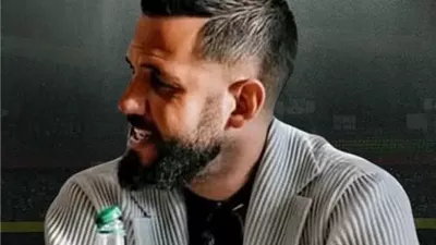 غيابيًا.. حبس آدم وطني 3 سنوات لإدانته بتبديد مبلغ مالي بإيصال أمانة في دمياط