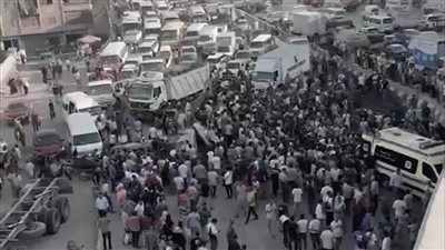 مصرع وإصابة 5 أشخاص وضبط سائق التريلا المتسبب في حادث تصادم الوراق