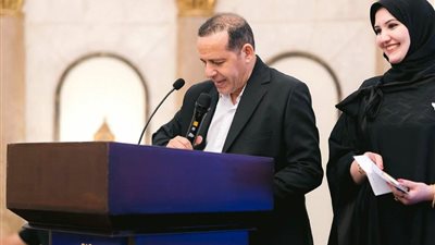 من غاسل صحون إلى مؤسس إمبراطورية فندقية عالمية.. حضور حاشد لإحياء ذكرى عنان الجلالي ومناقشة كتاب يوثق رحلة كفاحه
