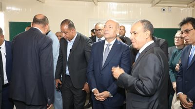وزير الخارجية يزور مكتب تصديقات الميريلاند لمتابعة الخدمات المقدمة للمواطنين