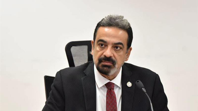 الدكتور حسام عبدالغفار