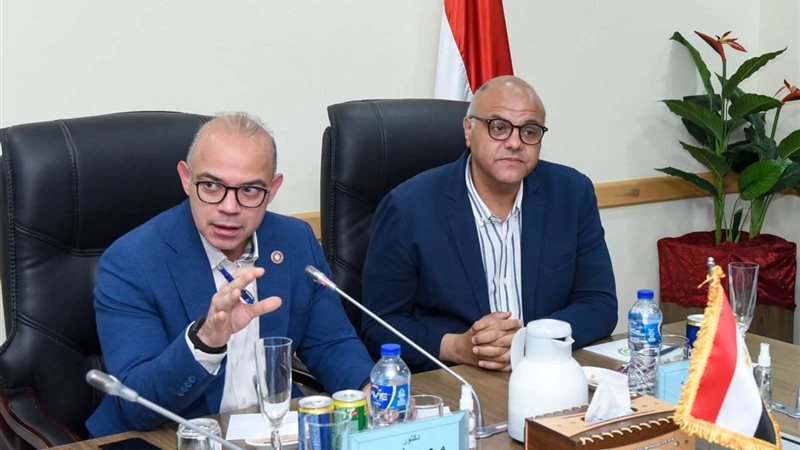 وزير الاستثمار 