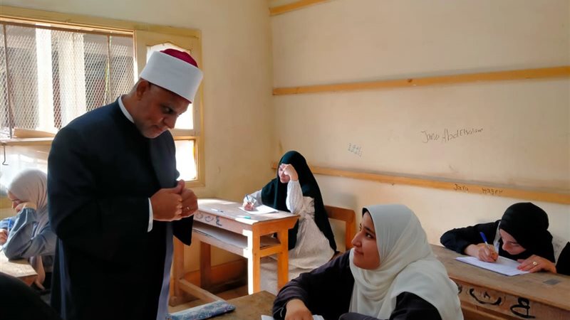 رئيس قطاع المعاهد